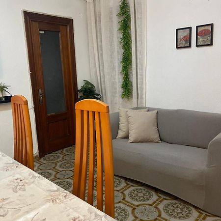 Valencia Well Located Shared Apartment Eksteriør billede